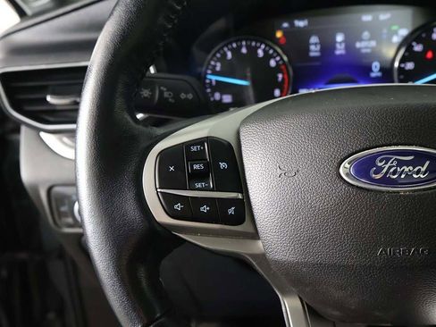 Used 2022 Ford Explorer XLT w/ Equipment Group 202A image 42