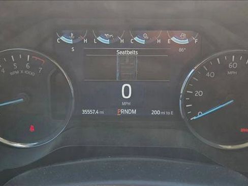 Used 2022 Ford Expedition XLT image 11