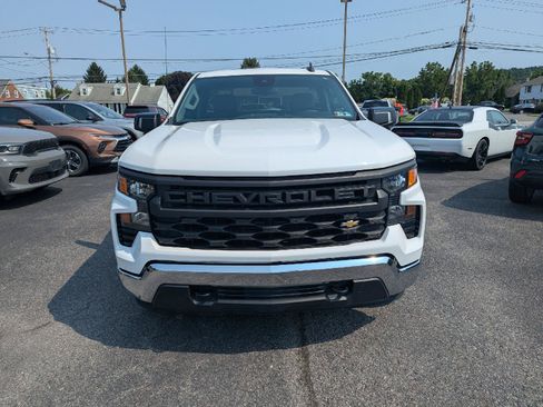 Used 2022 Chevrolet Silverado 1500 W/T w/ WT Value Package AWD/4WD image 2