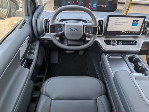 New 2026 Ford Expedition Max Active AWD/4WD image 8