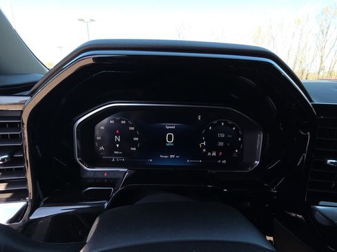 New 2026 Chevrolet Silverado 1500 LTZ w/ LTZ Premium Package image 17