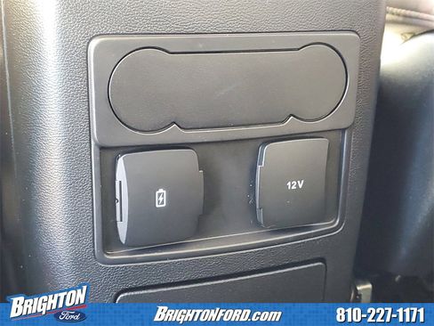 Used 2023 Ford Explorer XLT w/ Equipment Group 202A image 13