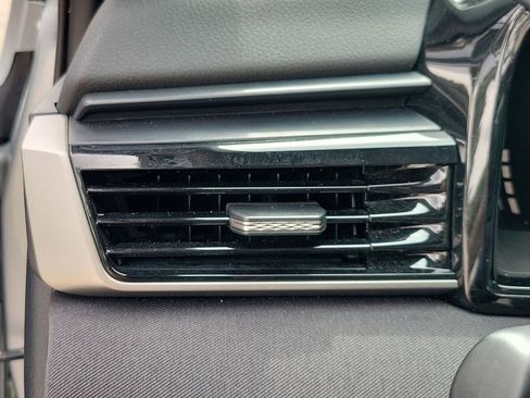 Used 2025 Toyota Camry LE FWD image 32