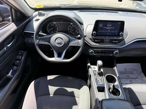 Used 2021 Nissan Altima 2.5 SV FWD image 13