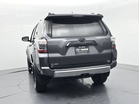 Used 2023 Toyota 4Runner TRD Off-Road Premium w/ Off Road Premium Plus Package AWD/4WD image 6