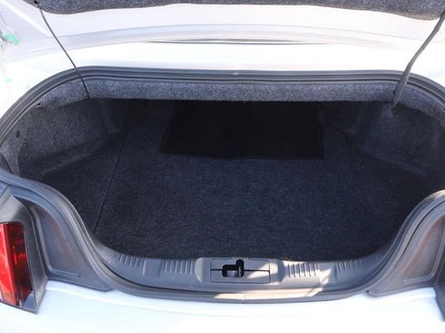 Used 2015 Ford Mustang GT Premium image 7