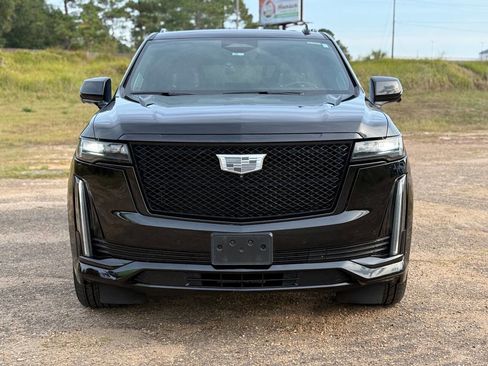 Used 2021 Cadillac Escalade ESV Sport Platinum image 8