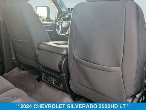 Certified 2024 Chevrolet Silverado 2500 LT w/ Convenience Package image 34