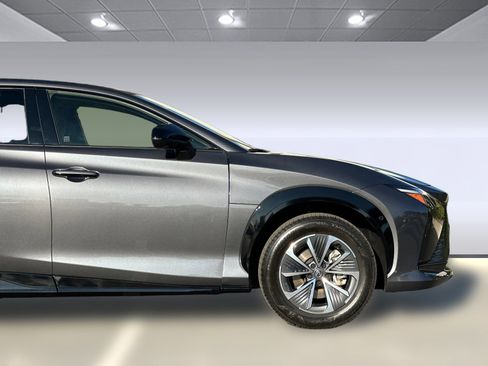 Used 2023 Lexus RZ 450e Premium image 34