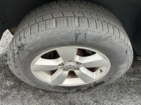 Used 2015 RAM 1500 Express image 8