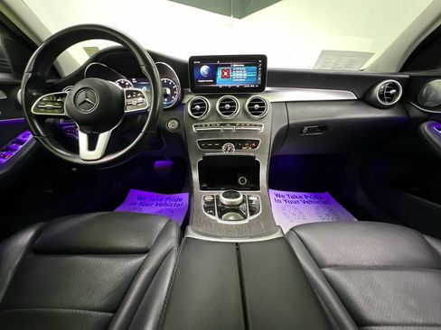 Used 2020 Mercedes-Benz C 300 4MATIC Sedan w/ Premium Package image 18