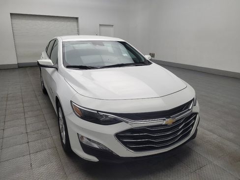 Used 2025 Chevrolet Malibu LT FWD image 13