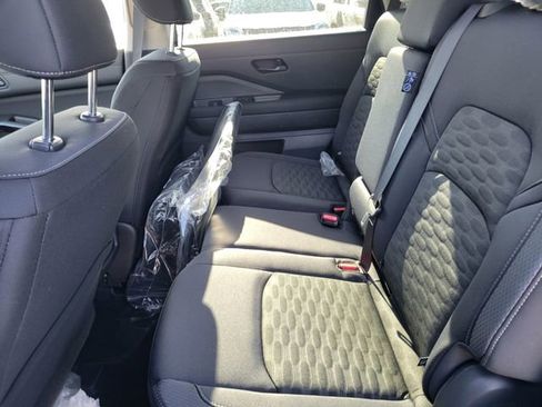 New 2026 Nissan Pathfinder SV AWD/4WD image 29