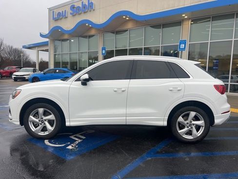 Used 2021 Audi Q3 2.0T Premium image 11