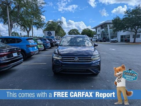 Certified 2023 Volkswagen Tiguan SE FWD image 2