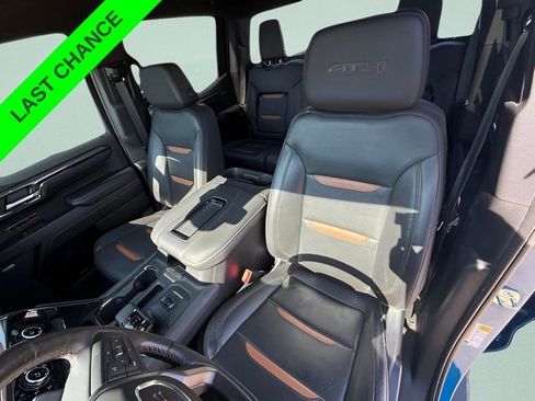 Used 2022 GMC Sierra 1500 AT4 image 19