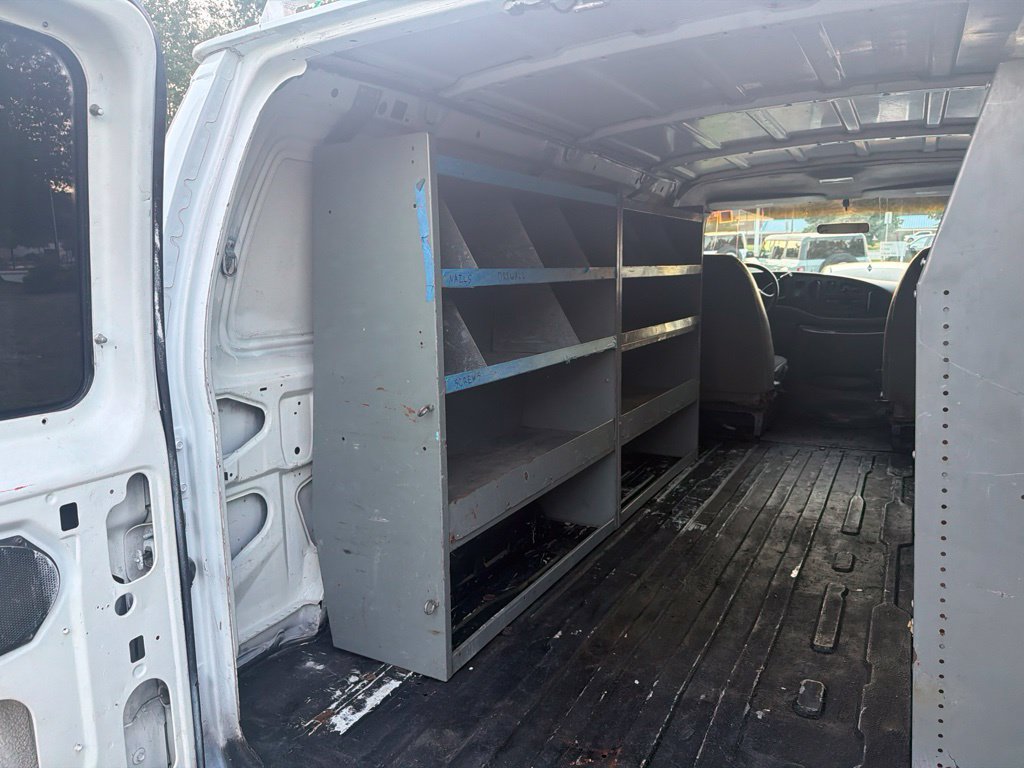 Used 1997 Ford E-150 and Econoline 150 RWD image 14