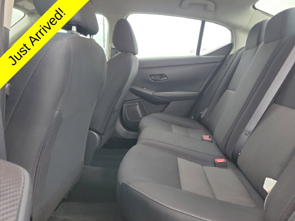 Used 2024 Nissan Sentra SV FWD image 13