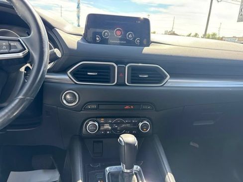 Used 2017 MAZDA CX-5 Touring w/ Preferred Equipment Package AWD/4WD image 10