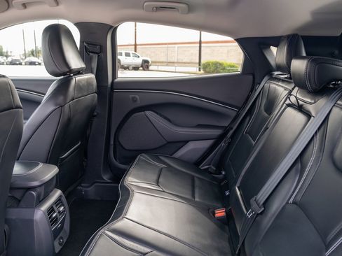 Used 2025 Ford Mustang Mach-E Premium image 16