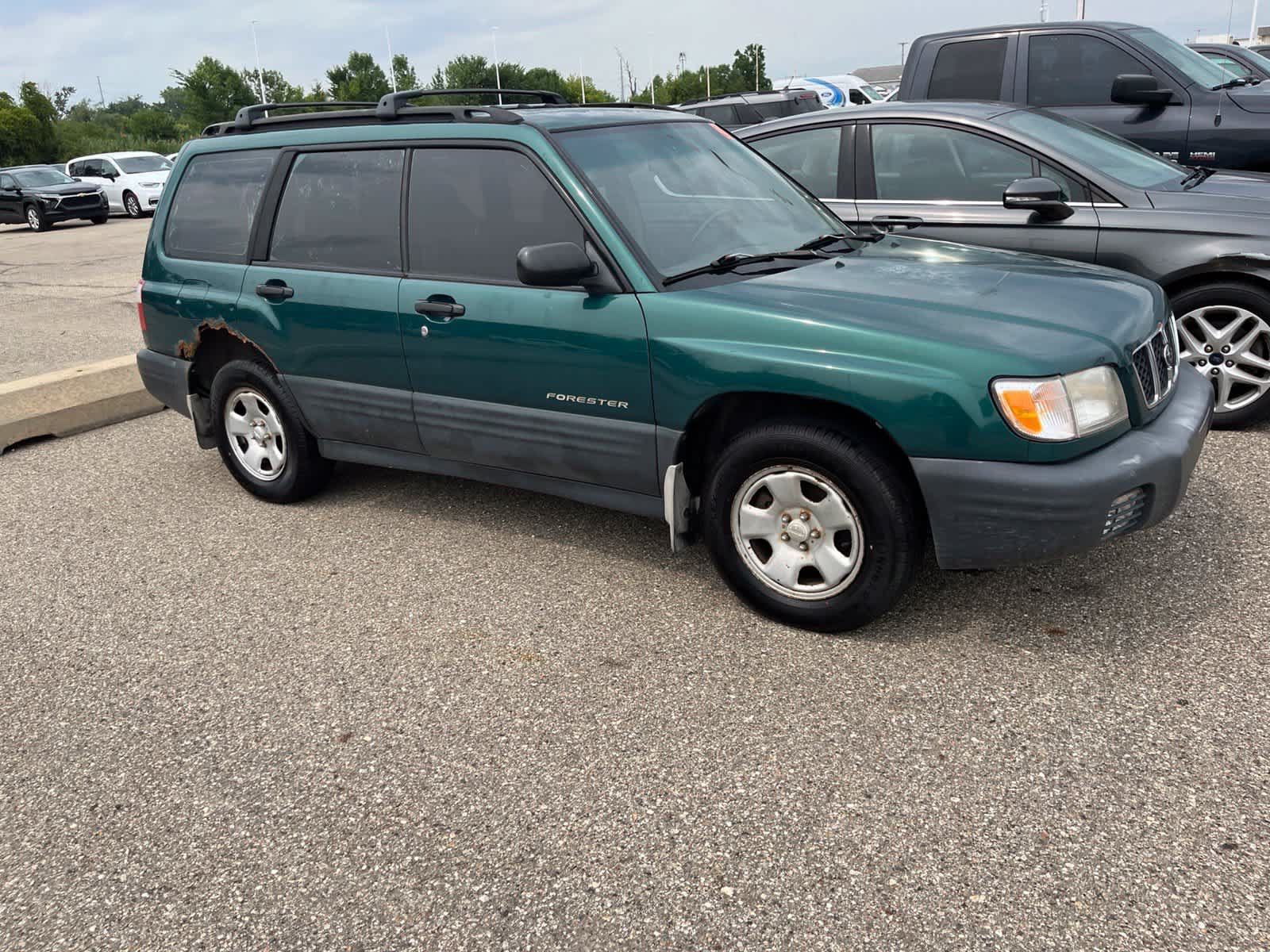 Used 2001 Subaru Forester L AWD/4WD image 16