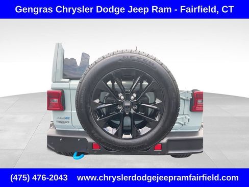 Used 2024 Jeep Wrangler Unlimited Sahara w/ Dual Top Group AWD/4WD image 11