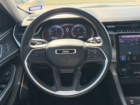 Used 2021 Jeep Grand Cherokee L Limited w/ Trailer Tow Group (B) AWD/4WD image 16