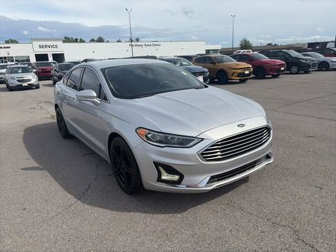 Used 2019 Ford Fusion SEL FWD image 8