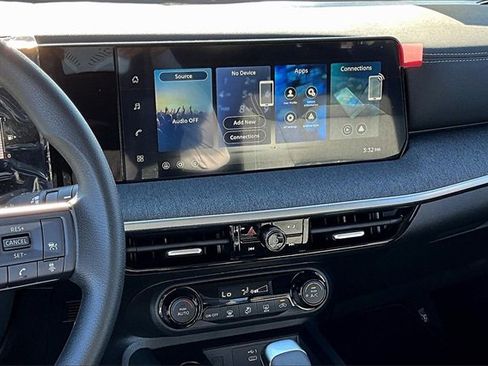 New 2026 Nissan Kicks SV image 6