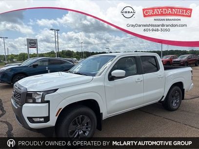 New 2025 Nissan Frontier SV w/ SV Convenience Package