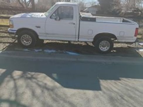 Used 1994 Ford F150 2WD Regular Cab image 1