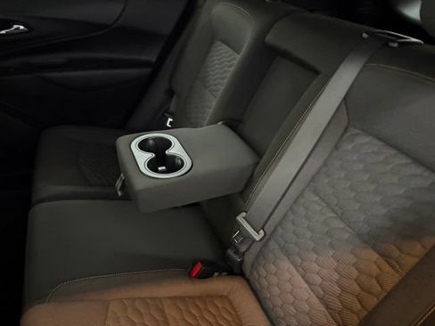 Used 2021 Chevrolet Equinox LT FWD image 26