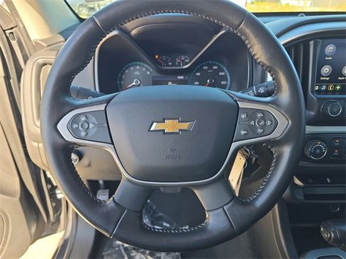 Used 2020 Chevrolet Colorado LT image 22