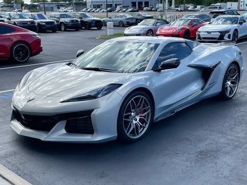 Used 2023 Chevrolet Corvette Z06 w/ Stealth Interior Trim Package RWD image 11