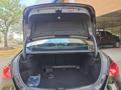 Used 2023 Mercedes-Benz C 300 Sedan image 34
