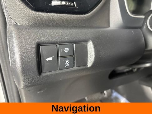 Used 2023 Honda Pilot Elite image 11