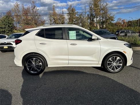 Used 2023 Buick Encore GX Select w/ Sport Touring Package image 4