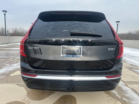 Certified 2025 Volvo XC90 B5 Plus image 7
