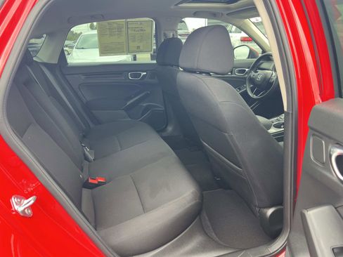 Certified 2022 Honda Civic EX image 30