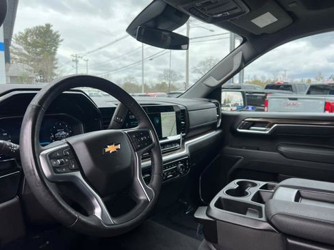 Certified 2025 Chevrolet Silverado 1500 LT image 14