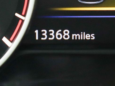 Used 2021 Nissan Murano Platinum w/ Cargo Package image 26