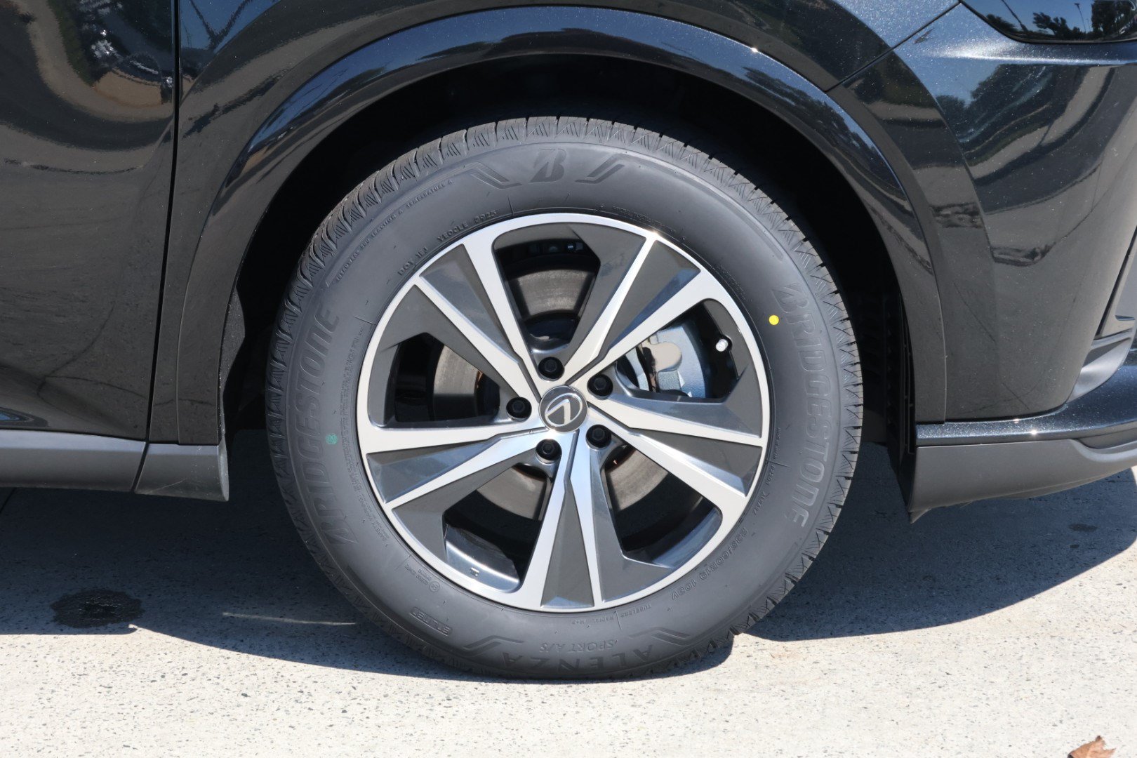 Used 2025 Lexus RX 350 Premium w/ Accessory Package FWD image 11