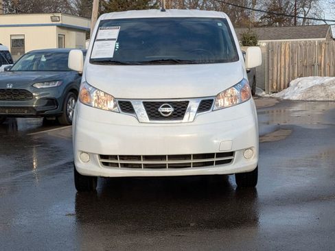 Used 2019 Nissan NV200 SV w/ Navigation Package image 8