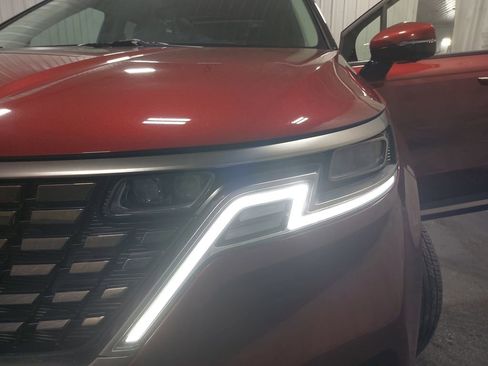 Used 2023 Kia Carnival SX Prestige image 57