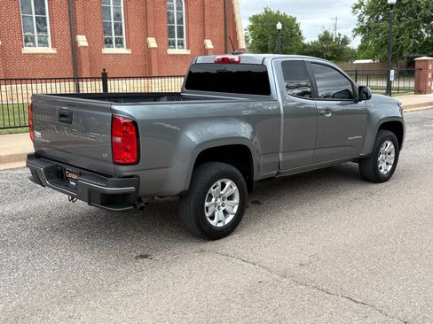 Used 2021 Chevrolet Colorado LT w/ Fleet Safety Package RWD image 2