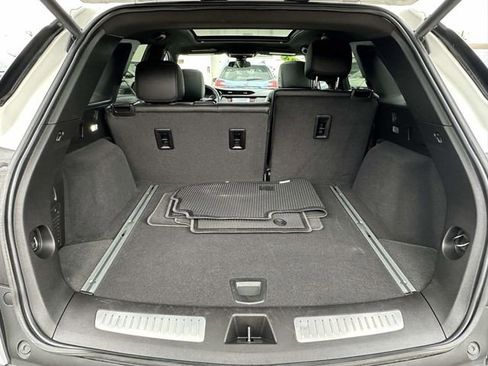 Used 2024 Cadillac XT5 Premium Luxury image 21