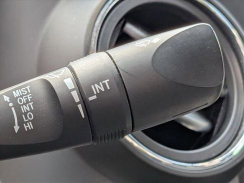 Used 2019 Toyota Tacoma SR5 RWD image 14