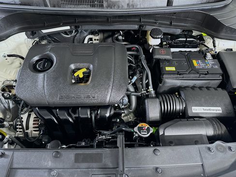 Used 2025 Kia Soul LX w/ LX Technology Package image 31