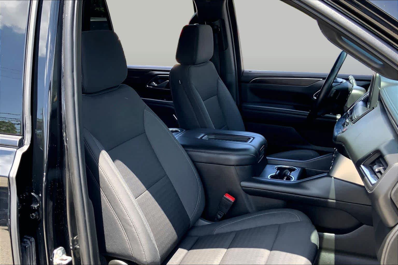 Used 2023 Chevrolet Tahoe LS RWD image 9