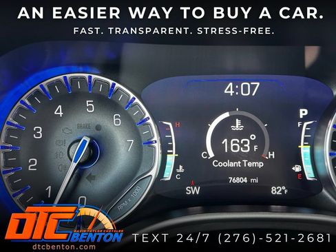 Used 2023 Chrysler Pacifica Touring-L AWD/4WD image 22